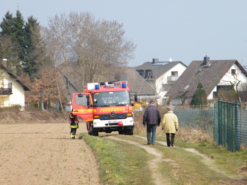 Einsatz 04.04.2013 F1 Brennt Gartenhütte