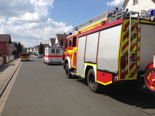 Einsatz 20.04.14 H1 Tragehilfe für Rettungsdienst