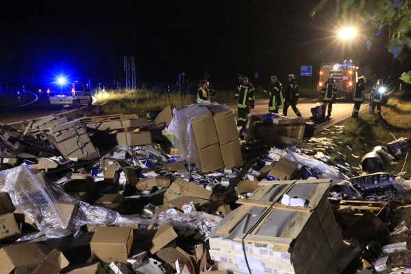 Einsatz 19.08.2015 H1 - Ausleuchten nach Verkehrsunfall