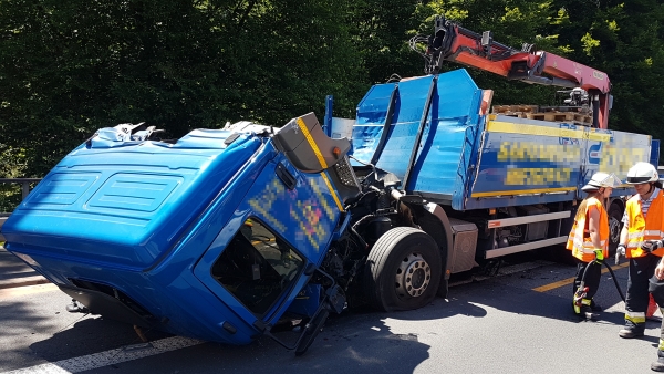 Einsatz 19.06.2017 HKlemm1Y - Person eingeklemmt